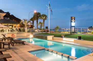 Kingsgate Bay Of Islands Pool