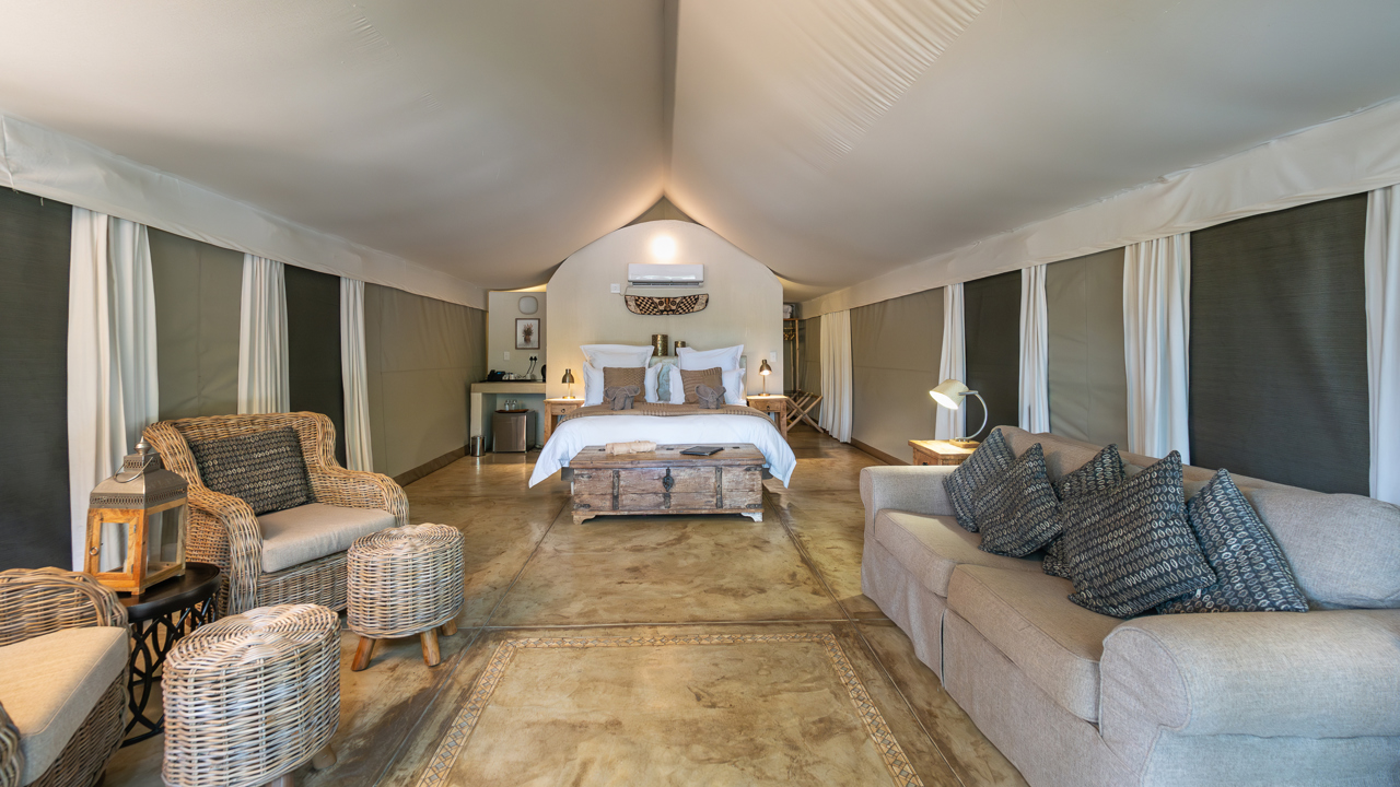 Nyati Safari Lodge Rhino Telt 03