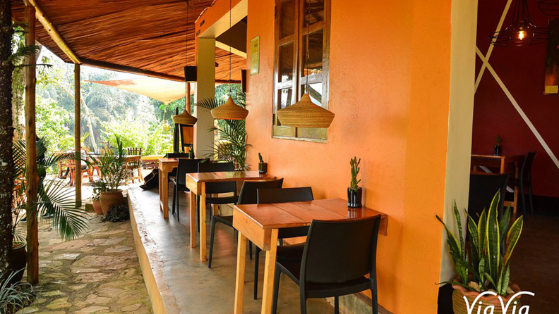 Uganda Entebbe Hotel Viavia 9