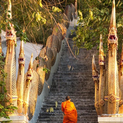 thailand - chiang mai_tempel_trapppe_munk_01_HF