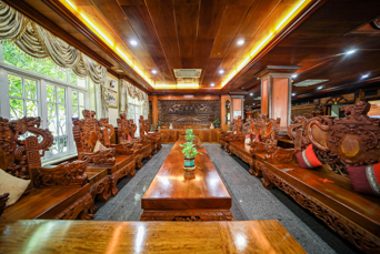 Classy Hotel And Spa Lounge