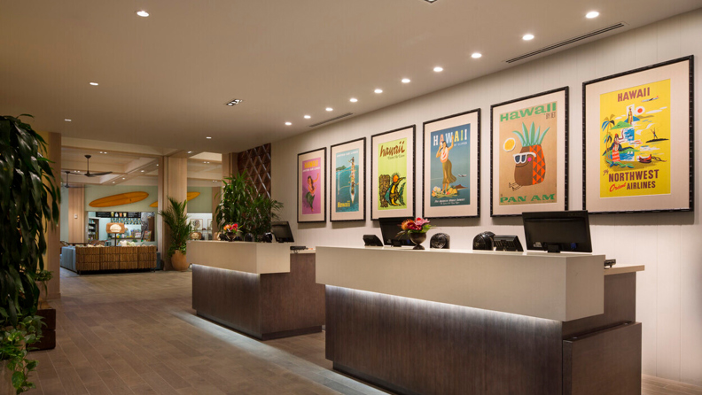 Queen Kapiolani Hotel Lobby 01